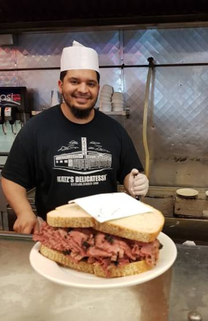 El clásico sándwich de pastrami de Katz's, en Nueva York.