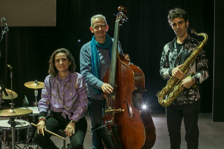 Lucía Martínez, Baldo Martínez and Juan Saiz, the three members of Frágil Gigante, last Sunday in Madrid.