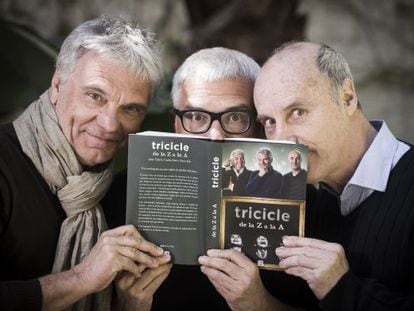 Carles Sans, Joan Gr&agrave;cia y Paco Mir, ayer al presentar su libro en Barcelona.