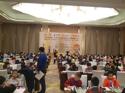 El salón donde se disputaron los campeonatos infantiles de China minutos antes del inicio de la primera ronda.