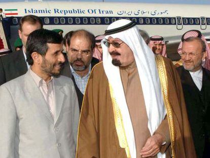 Ahmadineyad y el rey saudí Abdalá en una foto de 2007