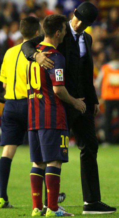 Cristiano consuela a Messi tras la final de Copa