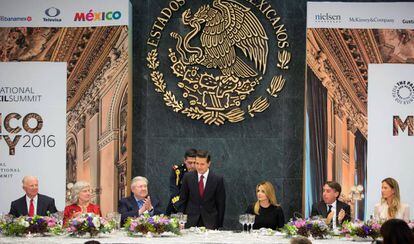 Pe&ntilde;a Nieto junto al Consejo Internacional del Centro Paley.