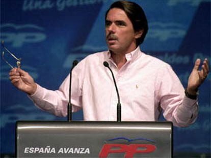 Aznar en la presentación de las candidaturas a las alcaldías