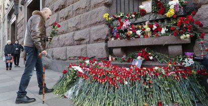 Tributo a las v&iacute;ctimas del atentado de este luenes en San Petersburgo.