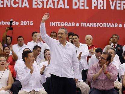 El exdirigente nacional del PRI Manlio Fabio Beltrones durante un acto público en Veracruz, en octubre de 2015.
