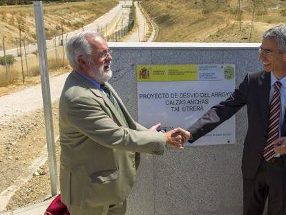 El ministro de Agricultura, Miguel Arias Cañete, el sábado en Utrera.