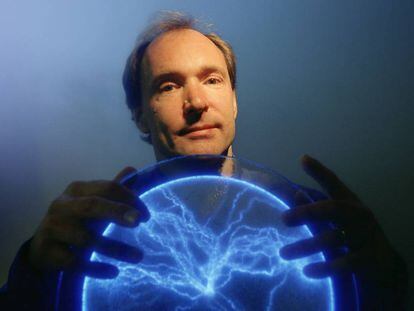 Tim Berners-Lee, inventor de la World Wide Web, en 2004.