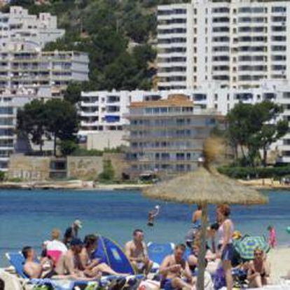 La mitad de los hoteleros españoles cree que los precios ya tocan fondo