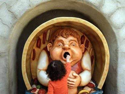 Papelera en el parque Efteling con la efigie del gordo Holle Bolle Gijs, muñeco muy popular en Holanda.