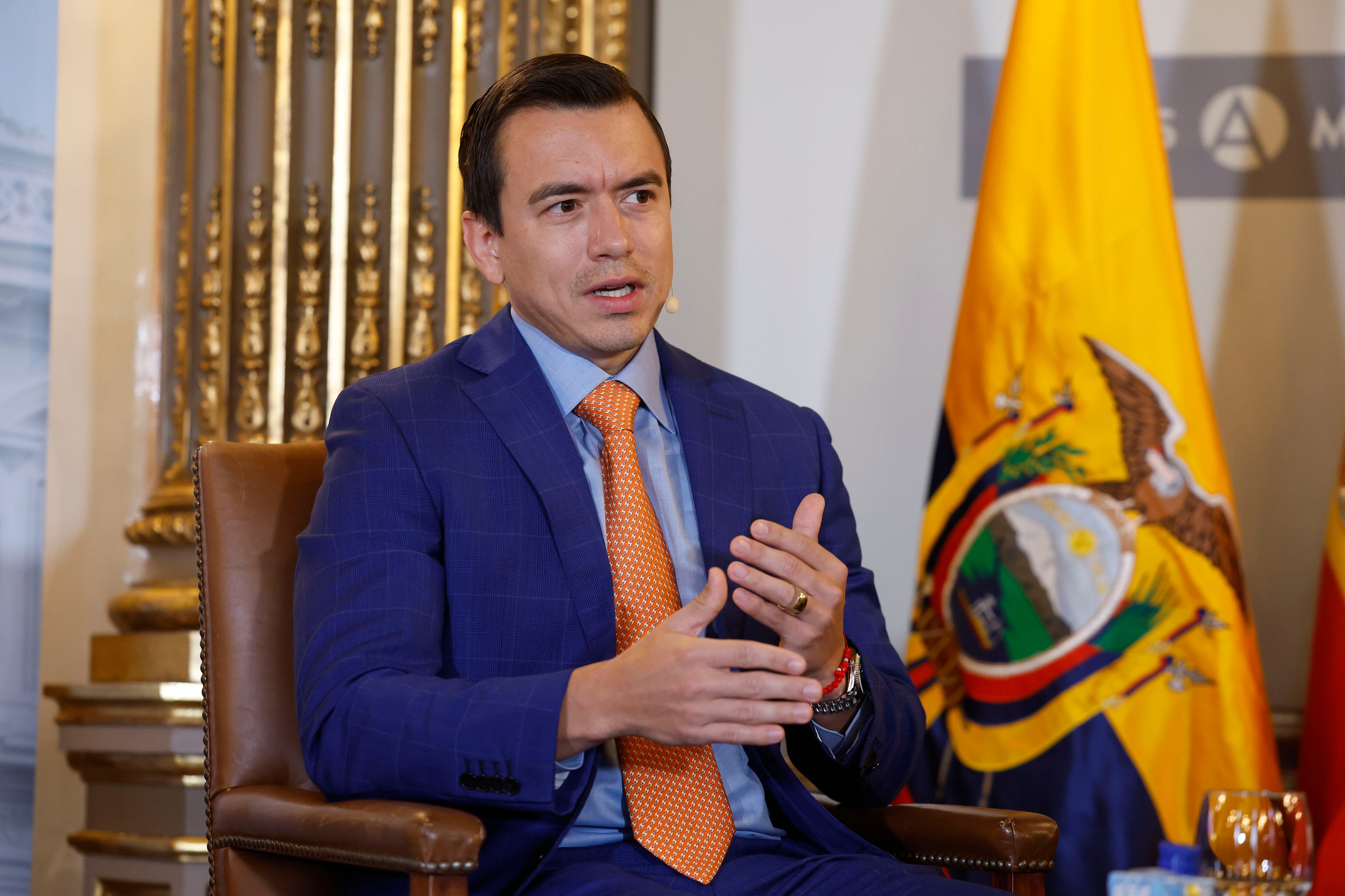 El presidente de Ecuador marca distancias con la mano dura de Bukele: “Nuestra propuesta es el empleo, no la seguridad”