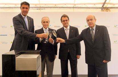 De izquierda a derecha Xavier García Albiol, Josep Carreras, Artur Mas y Boi Ruiz.