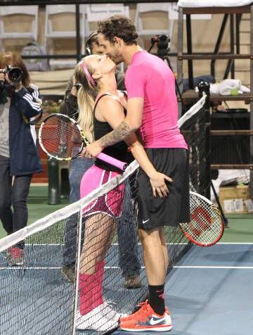 La actriz Kaley Cuoco con su entonces marido, el tenista Ryan Sweeting, en 2014 en California.