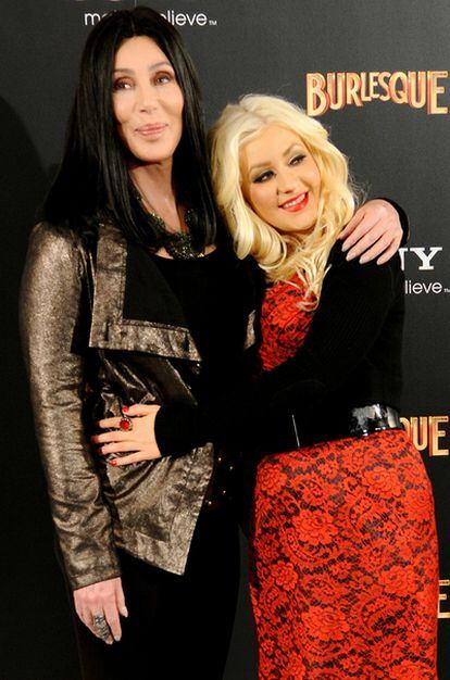 Cher y Christina Aguilera, durante la presentación en Madrid de la película <i>Burlesque</i>.