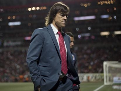 Almeyda, en un partido de las Chivas.