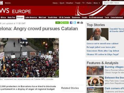 La prensa internacional recoge las protestas en el Parlamento catalán