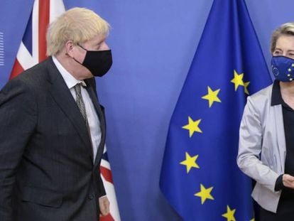 El primer ministro británico, Boris Johnson, y la presidenta de la Comisión, Ursula von der Leyen, la pasada semana en Bruselas.
 