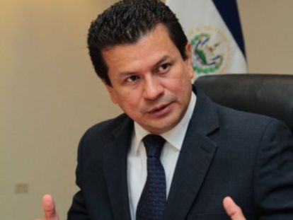 El ministro de exteriores salvadoreño, Hugo Martínez