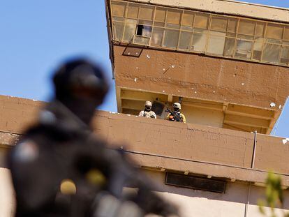 Elementos de seguridad en el Cereso 3 de Ciudad Juárez (México), el pasado 6 de febrero.