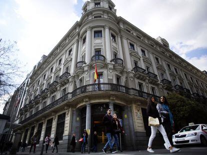 Sede de la Comisi&oacute;n Nacional de los Mercados y la Competencia en Madrid 