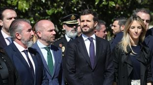 El líder del PP, Pablo Casado, junto a otros miembros del PP en un acto de homenaje a las víctimas del 11-M celebrado hoy en Madrid.SERGIO R MORENO