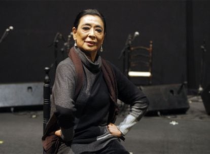 La bailarina japonesa Yoko Komatsubara, ayer durante los ensayos de la obra Carmen en el Teatro de Madrid.