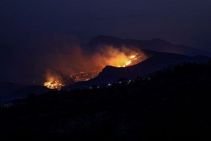 Un incendio en la isla griega de Samos, el pasado miércoles.