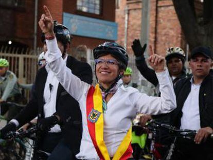 La alcaldesa de Bogotá, Claudia López, se contrapone al Gobierno de Iván Duque al defender la protesta social en su discurso de posesión
