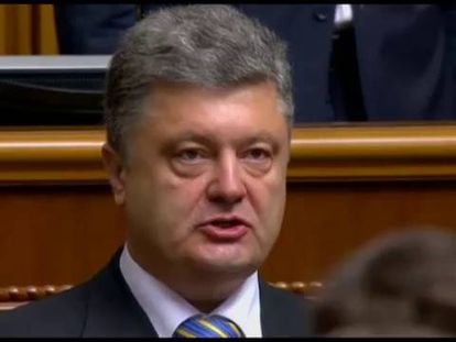 Petro Poroshenko toma posesión como presidente ucranio.