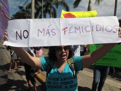 Protestas contra los feminicidios en Managua. 