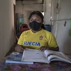Medaly prefirió ayudar a sus hermanas en el curso escolar de 2020, pero también aprobó sus cursos. La adolescente, de 15 años, define su paso por la escuela en 2020 como “estresante”. Cursó el tercer año de secundaria y, en ocasiones, el único celular que había para tres estudiantes no cogía señal.