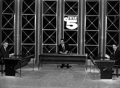 Segundo debate, en Tele 5, el 31 de mayo, con Luis Mariñas entre González y Aznar.