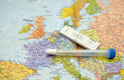Europa abre sus fronteras a los vacunados.