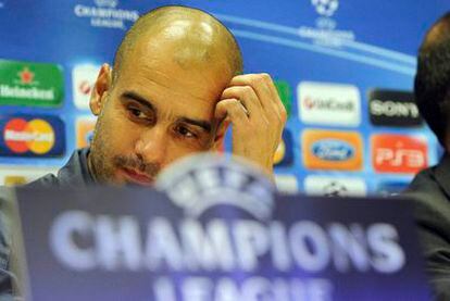 Guardiola, durante la rueda de prensa en Milán.