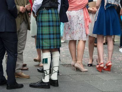 Escoceses en Edimburgo, el 25 de junio.