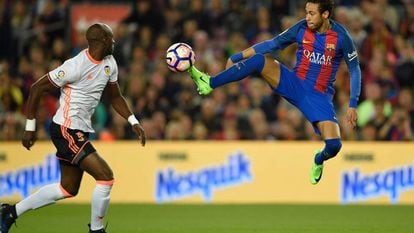 El Barça vence al Valencia en el Camp Nou