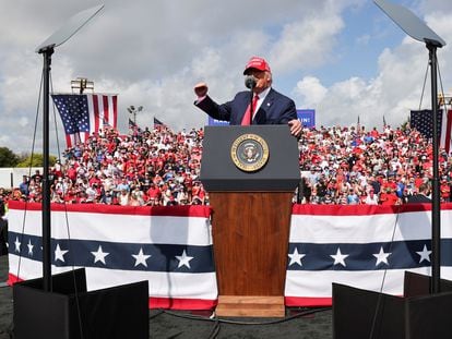 El expresidente Donald Trump, en un mitin en Tampa (Florida) a finales de octubre de 2021.