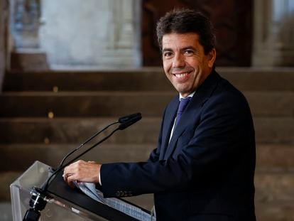 El presidente de la Generalitat, Carlos Mazón, durante su comparecencia el miércoles para anunciar la composición del nuevo Gobierno valenciano de coalición entre el PP y Vox.
