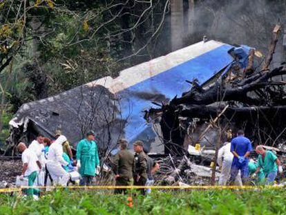 La cifra de fallecidos aumenta a 111. México ha suspendido las operaciones de la aerolínea mientras lleva a cabo una investigación