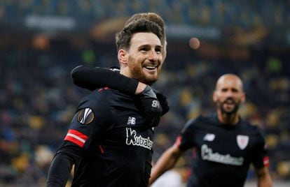 Aduriz celebra su gol al Zorya.