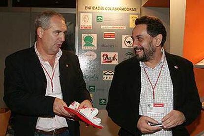 Francisco Carbonero y Manuel Fernández, durante el congreso celebrado ayer.