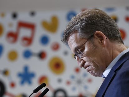 El presidente del Partido Popular, Alberto Núñez Feijóo, intervenía este miércoles durante su visita a la Casa Ronald McDonald, en Madrid.