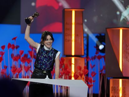 Vicky Luengo recoge su Gaudí a la mejor actriz protagonista por 'Suro'.