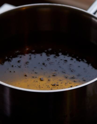 Aceite de girasol, el ideal según Cerdeño para la fritura por tener un sabor más neutro y aguantar las altas temperaturas.