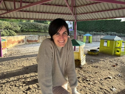 la maestra se encuentra con el mundo