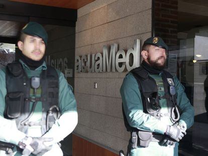 Registro de la sede de la empresa Aguas de las Cuencas Mediterr&aacute;neas (Acuamed), dependiente del Ministerio de Agricultura y Medio Ambiente.