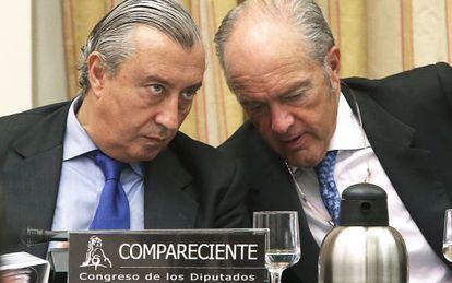 Julio Gómez- Pomar (izq.), presidente de Renfe y Gonzalo Ferré, de Adif.