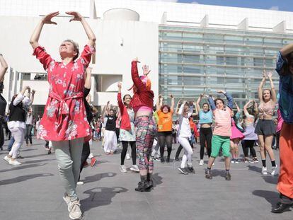 'Tothom balla',  el sábado en la plaza Dels Àngels de Barcelona. 