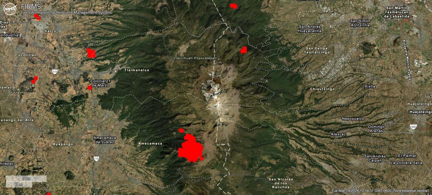 Mapa satelital de la NASA que muestra en rojo las zonas con incendios en el Parque Nacional Iztaccíhuatl - Popocatépetl, al 19 de marzo.
