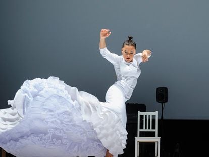 La bailaora Rocío Molina, en su espectáculo 'Caída del cielo'.